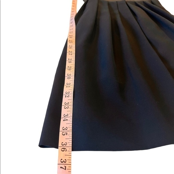 Maggy London Silk Sash Pleated Scoop Neck Sleeveless Evening Dress LBD - Picture 9 of 13